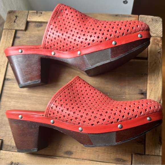 EUC Rockport Adiprene Adidas Coral Leather Clogs Slides Heels - Picture 2 of 8